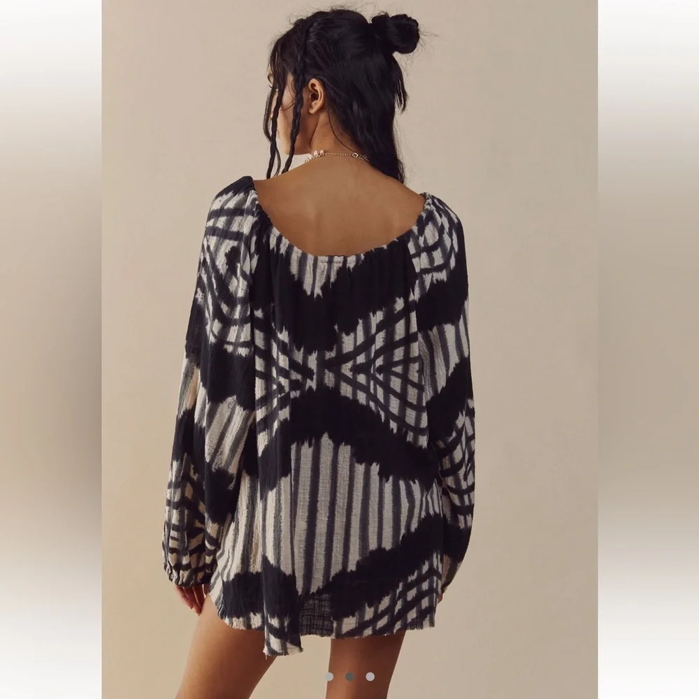 Free People/OneTeaspoon Black & Cream Santarini Peasant Blouse | Size XS - Picture 3 of 6